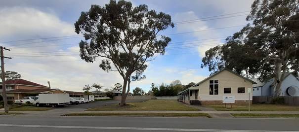 A picture containing sky, road, outdoor, tree

Description automatically generated