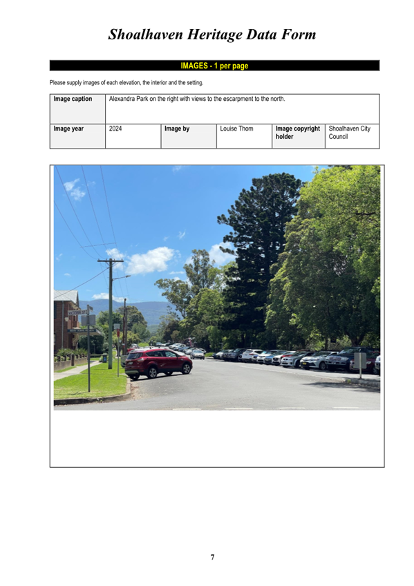 A screenshot of a screenshot of a car parking lot

Description automatically generated